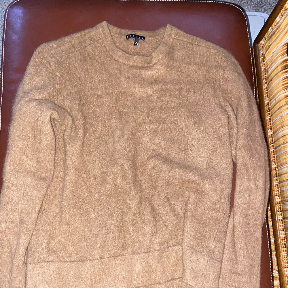 Theory light brown cashmere sweater